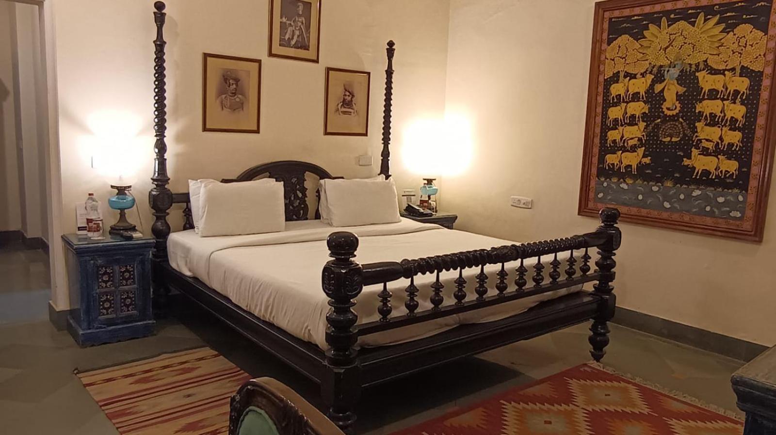 The Royal Retreat Resort & Spa Udaipur Dış mekan fotoğraf