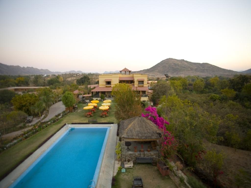The Royal Retreat Resort & Spa Udaipur Dış mekan fotoğraf