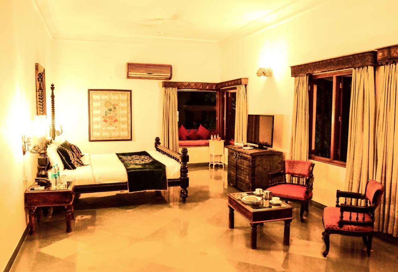The Royal Retreat Resort & Spa Udaipur Dış mekan fotoğraf